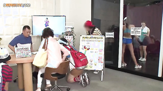 [RCT-872] A beautiful and proud relative's aunt is a gentle cowgirl with a brush down and a continuo