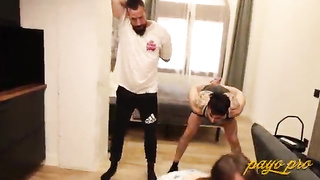 Española Emejota trío con entrenadores