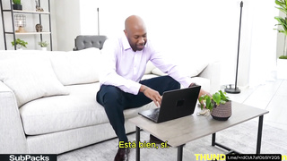 La sexy Natasha Nice se enfrenta a un Thundercock para saldar una deuda