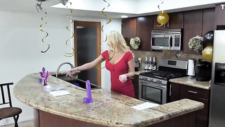 Orgasmic Lovely Three Lesbians Babes On The Games