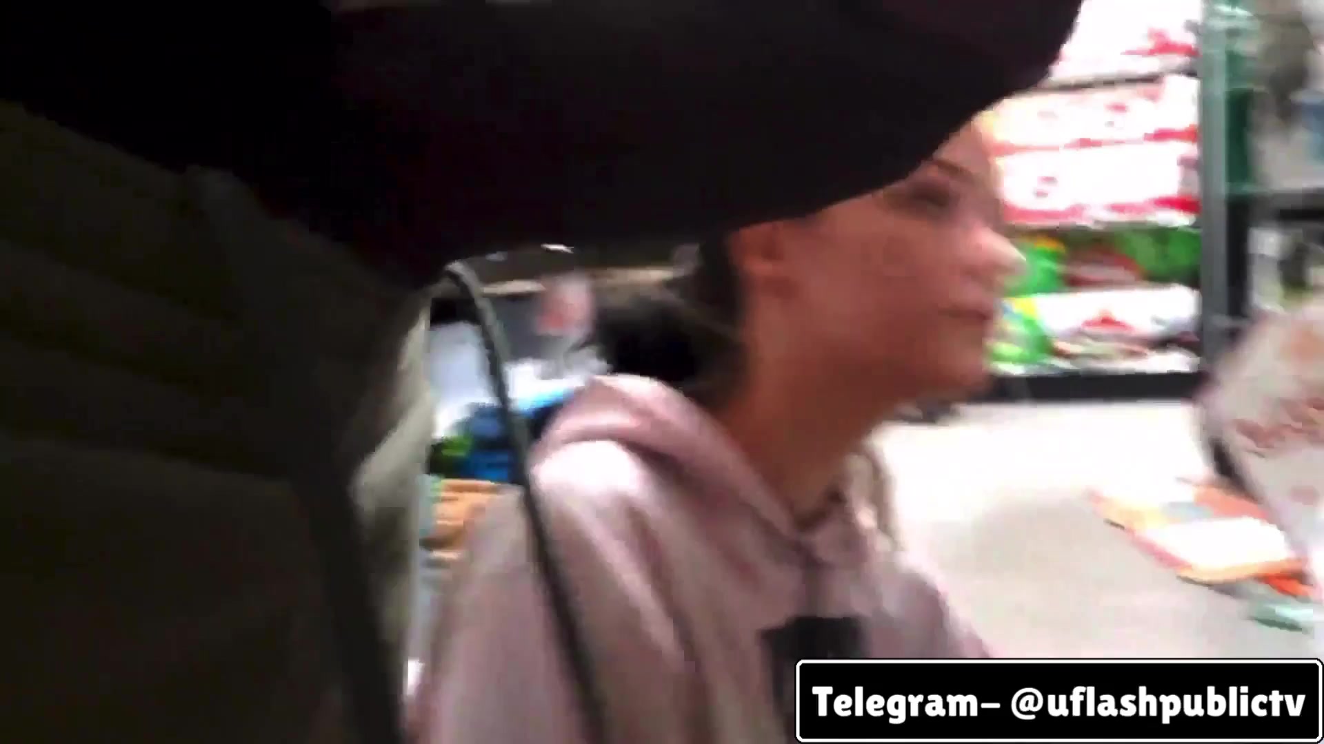 Flashing To A  Whore In Supermarket