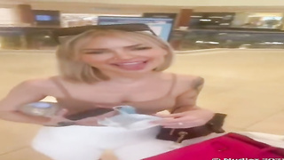 Oral Strapon Lesbian Babes Bathroom