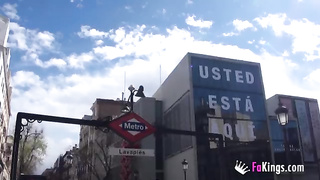 Ashely quiere 3 POLLONES NEGROS DENTRO DE SU CULO TRANS Española