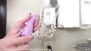 Aaliyah Bathtub BTS Peeing