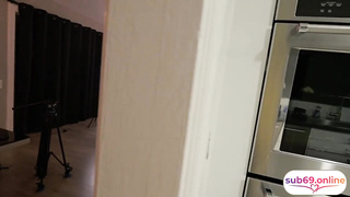 Danielle Ryan - Ayudando a la amiga de mi madrastra con sus fotos sub