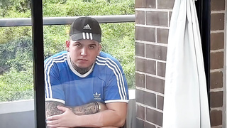 Sara Blonde – Humiliated Cuckold Watches A Real BBC Fucks His Wife And Her Friend