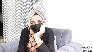 Pakistani MILF Sara Khan 3