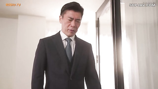 [DLDSS-052] Beautiful secretary covered in humiliating bodily fluids, she can’t stop aching even wit