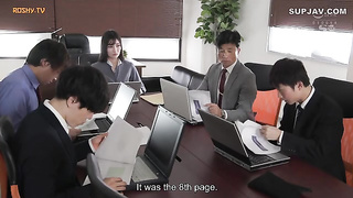 [SSIS-724] The virgin subordinate’s sexual desire explodes at the sight of her big-breasted body! I