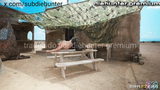 Kayley Gunner - ¡Córrete en mí, soldado! — ¡Eso es una orden! Traducido