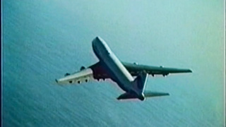 Fly Away (USA 1983, Desiree Cousteau, Juliet Anderson) (720)