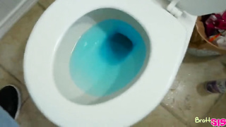 Brother slips it in stepsister