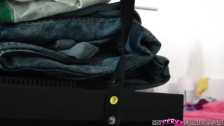 Daughter fucks stepdad while mom outta town