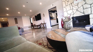 Stepmom why you forget cleaning my dirty bathroom