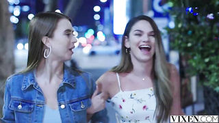 Jill Kassidy And Athena Faris