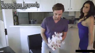 Soriteiro come mamãe e filhinha legendado