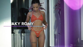 Sneaky Romy (2021) Romy Indy