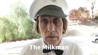 Steve Holmes VS Linzee Ryder