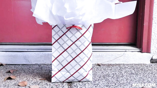 Aiden Ashley -^- Proper Thanks