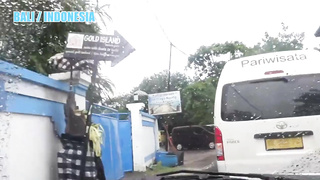 Hot brunette has sex at first date