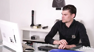 Mina, Brittany Bardot & Cherry Kiss – 4 Cops & 3 Bad Girls Means One Intense Orgy