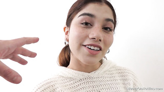 Porno Gratis - Jovencita follando con un gordo