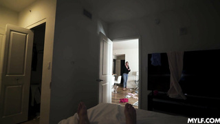 Busty stepmom allow me to fuck her pussy