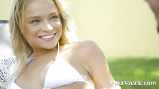 Video Cute Blonde XXX 2021.11.05 Alexa Flexy And Her Personal Shopper XXX Sex Tub