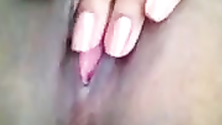 Desi Bhabi Fingering her ebony pussy xxx