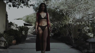 OnlyFans Free Porn 22.07.10 Sherezade The Red Cape 2 XXX Video
