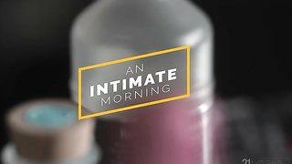 2 1 E r o t i c Anal 2022.12.02 Candee Licious - An Intimate Morning XXX