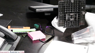 MANDY RHEA A boss who wants hard sex in the office