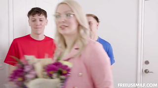 XXX Video - 2025-F r e e U s e MILF 2023.02.05 Sydney Paige Lonely Freeuse XXX