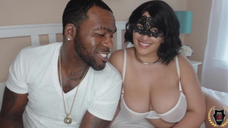 Sarah Arabic - Masked Pussy Pounding