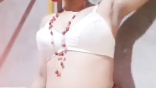 Desi indian girl saree striptease and pussy fingering