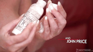 Amy Goodhead - Room service with extras