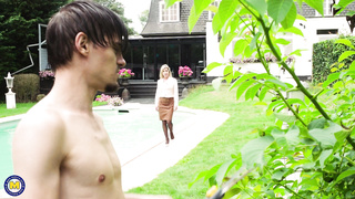 Nikky Clarisse - Anal Fuck in Garden