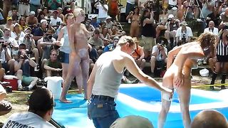 Free Porn - Oiled girls fighting