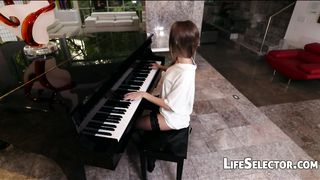 Free XXX - A day with Kimy - HD