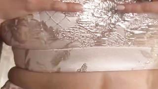 Celebrity Mrunal Thakur 4 video