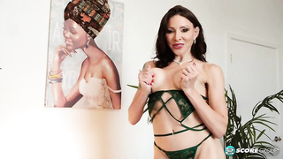 Big Tits Mature 2023.06.06 Agatha Delicious Solo 39353 XXX