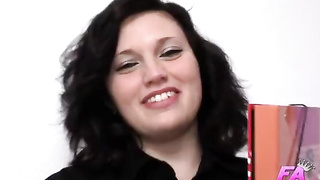 Lulu pretel, 20 years old, is in love with her 50yo math teacher