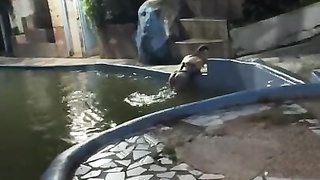 En Mis Vacaciones Invito a Desconocido a Follar Rico Y Duro a Mi Habitación De Hotel