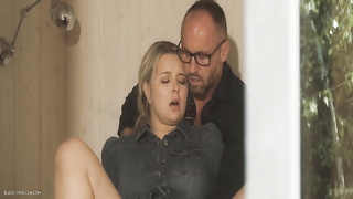 Romantic Porn Nikki Dream - Down To Earth XXX