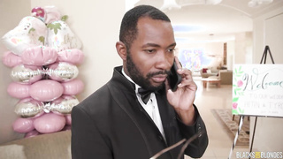 Aften Opal gets gangbang