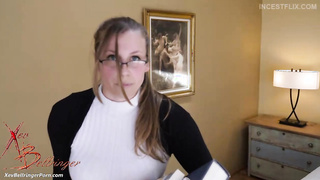 Xev Bellringer - Big Booty Bimbo Covered In Cum - 35min