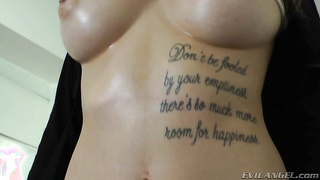 Luna C. Kitseun anal experience