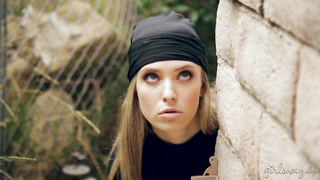 The Busted Burgler - Lexi Belle, Kristen Scott & Giselle Palmer (2017)