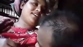 bangladeshi porn bhabhi boob sucking viral clip