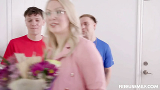 XXX Video - 2025-Sydney Paige Lonely Freeuse